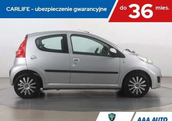 Peugeot 107 cena 15000 przebieg: 147250, rok produkcji 2012 z Drezdenko małe 106